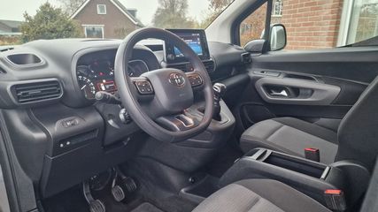 Voertuigafbeelding 8