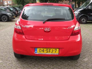 Voertuigafbeelding 14