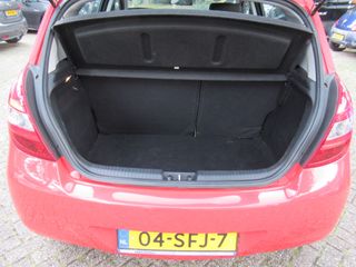 Voertuigafbeelding 15