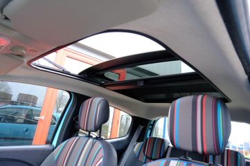 Voertuigafbeelding 14