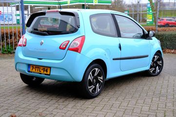 Voertuigafbeelding 2