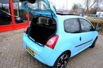 Voertuigafbeelding 8