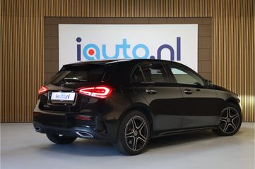 Voertuigafbeelding 3