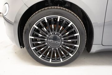 Voertuigafbeelding 32