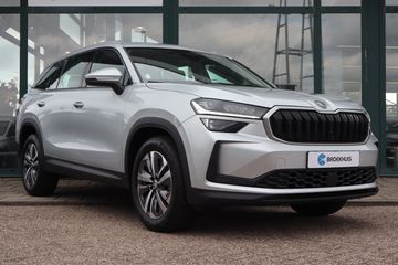 Voertuigafbeelding 6