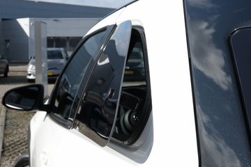 Voertuigafbeelding 36