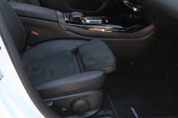 Voertuigafbeelding 15