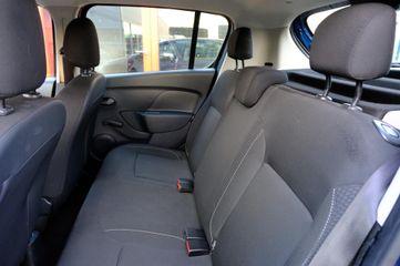 Voertuigafbeelding 18