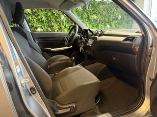 Voertuigafbeelding 7