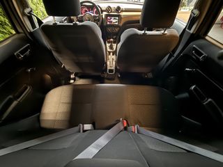 Voertuigafbeelding 9