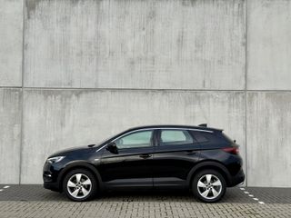 Voertuigafbeelding 3