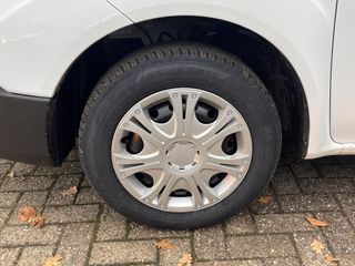 Voertuigafbeelding 26