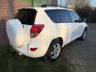 Voertuigafbeelding 4