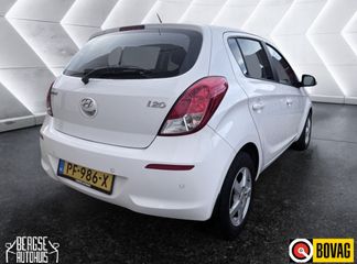 Voertuigafbeelding 2