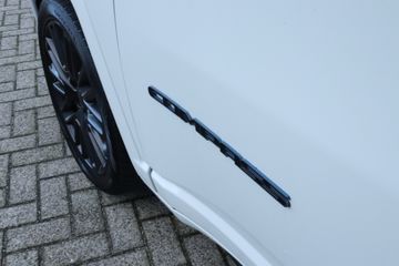 Voertuigafbeelding 8