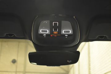 Voertuigafbeelding 33