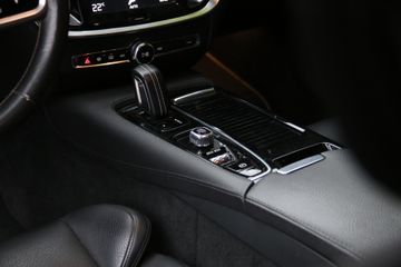 Voertuigafbeelding 16