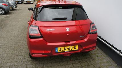 Voertuigafbeelding 5