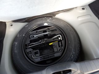 Voertuigafbeelding 9