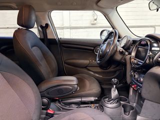 Voertuigafbeelding 36