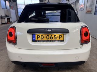 Voertuigafbeelding 38