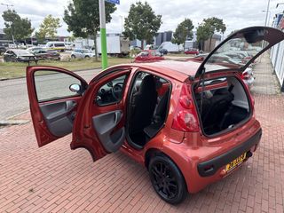 Voertuigafbeelding 35