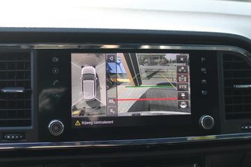 Voertuigafbeelding 12