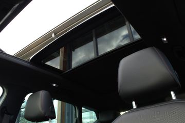 Voertuigafbeelding 24