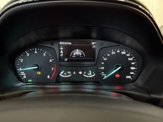 Voertuigafbeelding 6