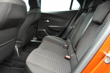 Voertuigafbeelding 6