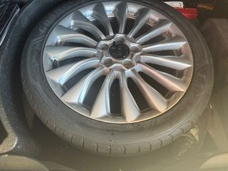 Voertuigafbeelding 26