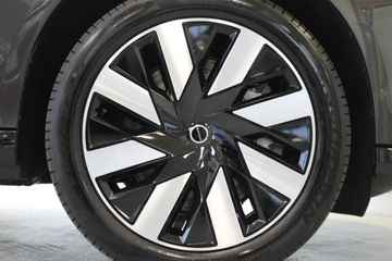 Voertuigafbeelding 6