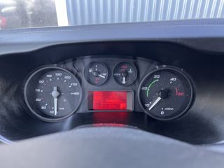 Voertuigafbeelding 11