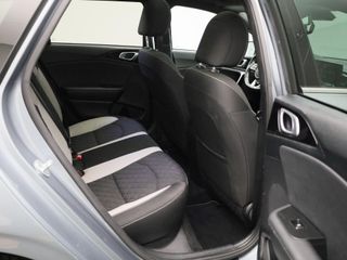 Voertuigafbeelding 27