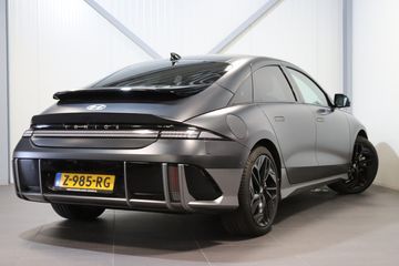 Voertuigafbeelding 4