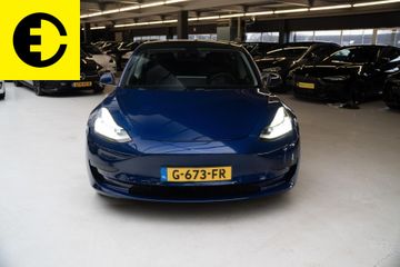 Voertuigafbeelding 10