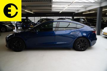 Voertuigafbeelding 16