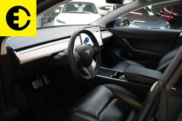 Voertuigafbeelding 7