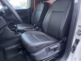 Voertuigafbeelding 28