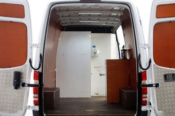 Voertuigafbeelding 2