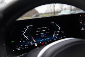 Voertuigafbeelding 9