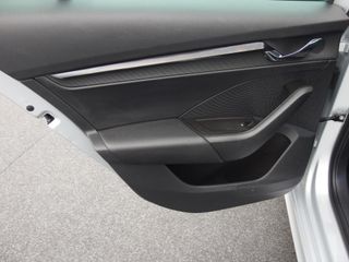 Voertuigafbeelding 32