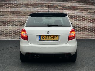 Voertuigafbeelding 6