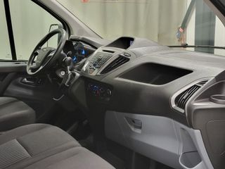 Voertuigafbeelding 8