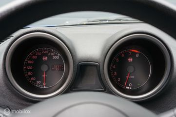 Voertuigafbeelding 17