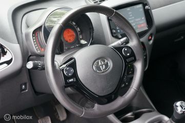 Voertuigafbeelding 9