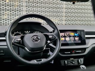 Voertuigafbeelding 14