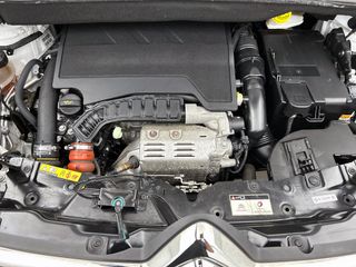 Voertuigafbeelding 26