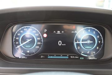 Voertuigafbeelding 13