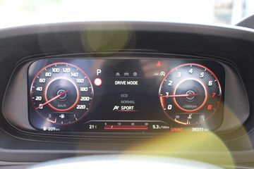 Voertuigafbeelding 14